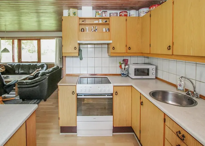 Awesome In With Kitchen Дом отдыха *