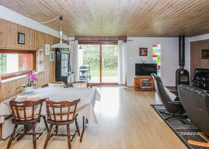 Dom wakacyjny Awesome In With Kitchen